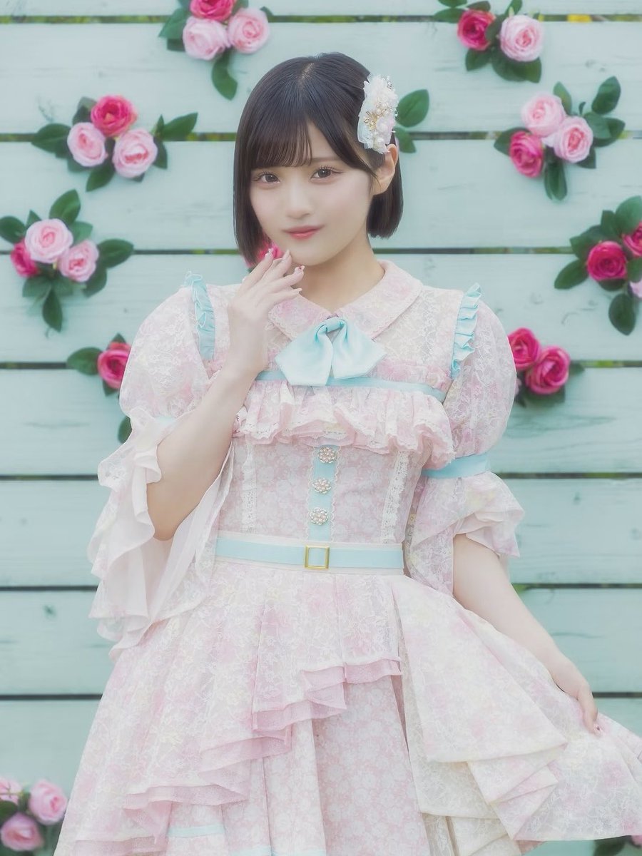 mahoko_alps's tweet photo. #女ドル好き顔 の匿名コメント11ページまでぜーんぶ読んだー＞ᵕ＜🎵🩷

 #好き顔 になれて嬉しい♡
選んでくれてた方にこの投稿流れますように〜！！ 気軽にリプして下さい. ̫.♡

デビューして半年の 
α＋ 赤色担当 瀬乃真帆子です♩🍒

あるぷすちゃん広まれ〜〜🩵🎀 https://t.co/85boIB4Rqh