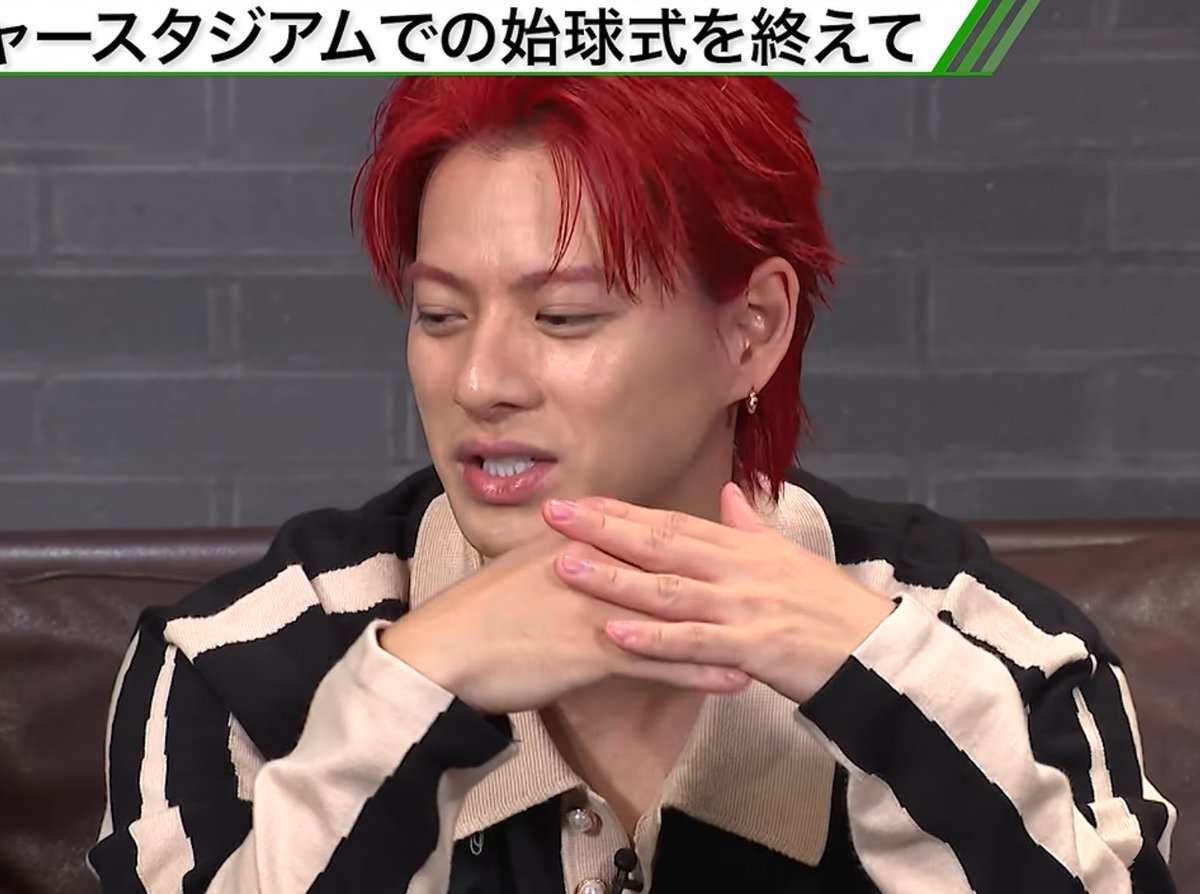 do_shitamonda's tweet photo. 紫耀ｻﾝご自身で染められたからか、指先もピンクに染まってらっしゃる🥰愛おしい🥰 https://t.co/0XPnO1OPw3