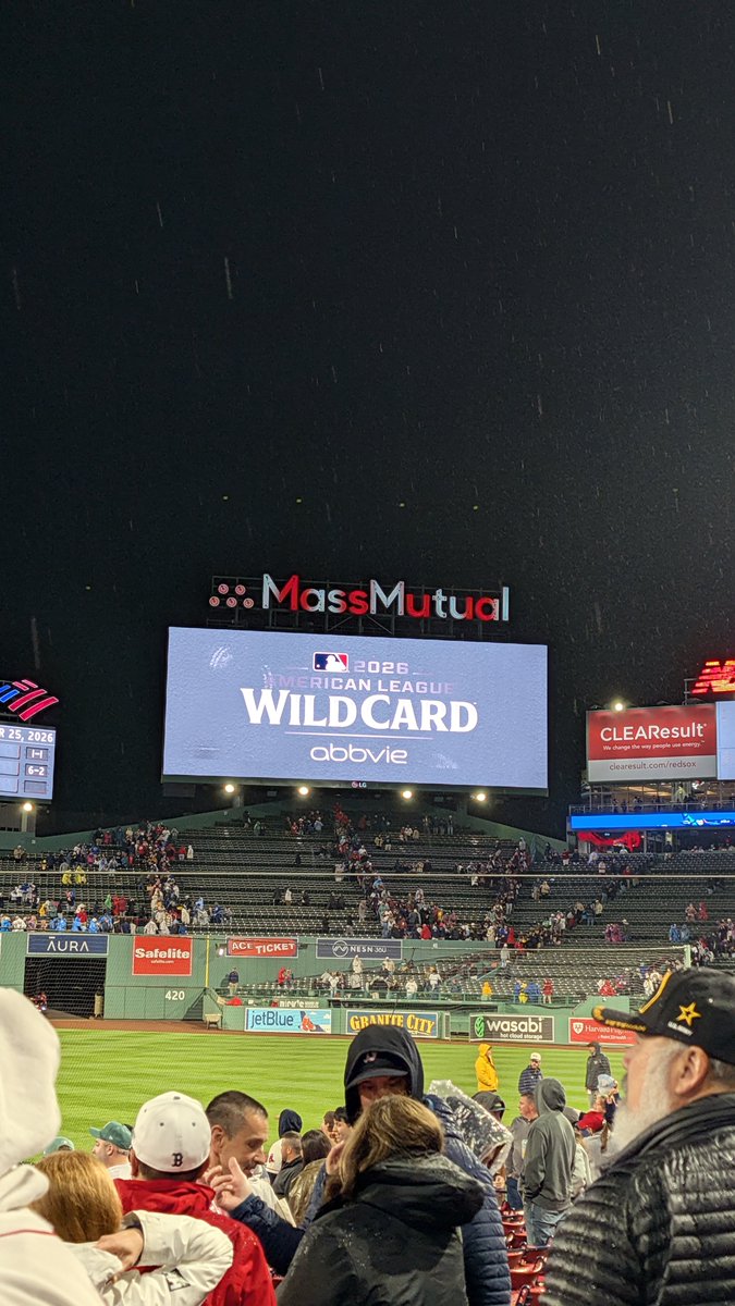 OnlyInBOS's tweet photo. The Red Sox will face the Yankees in the WILD CARD ROUND. https://t.co/NLROkn3ppo