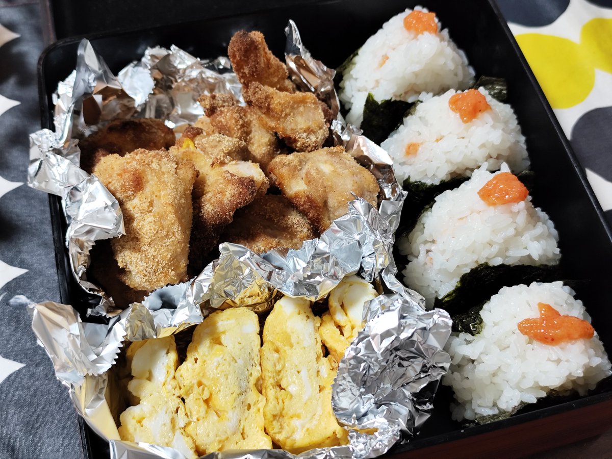 MID_TU's tweet photo. 今日は長男生まれて初めての運動会。運動会は午後からなので家でお弁当食べてから行くよ☺️ https://t.co/XnuHjIiLAX