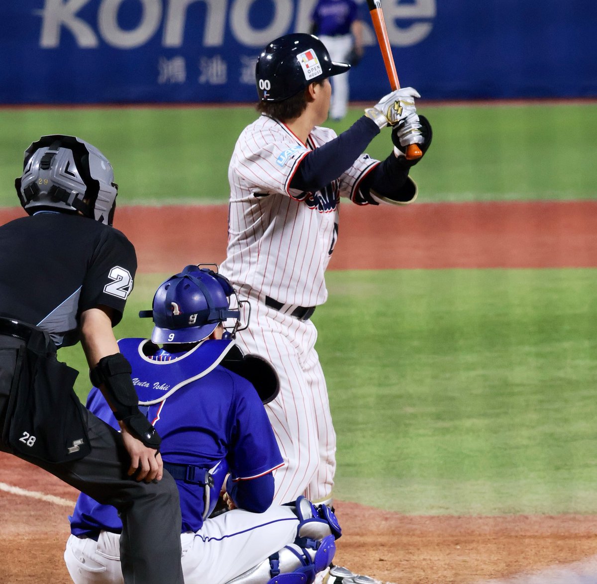 mi_0927110's tweet photo. タイムリー含むマルチヒット🙂✨

2026/9/25  神宮
#赤羽由紘　選手 https://t.co/oiu6wMPI2R