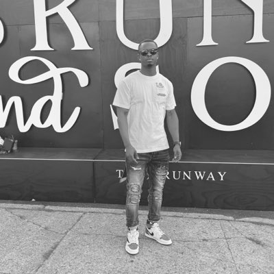Mhenry_0's tweet photo. #NewProfilePic https://t.co/2B5nul4uod