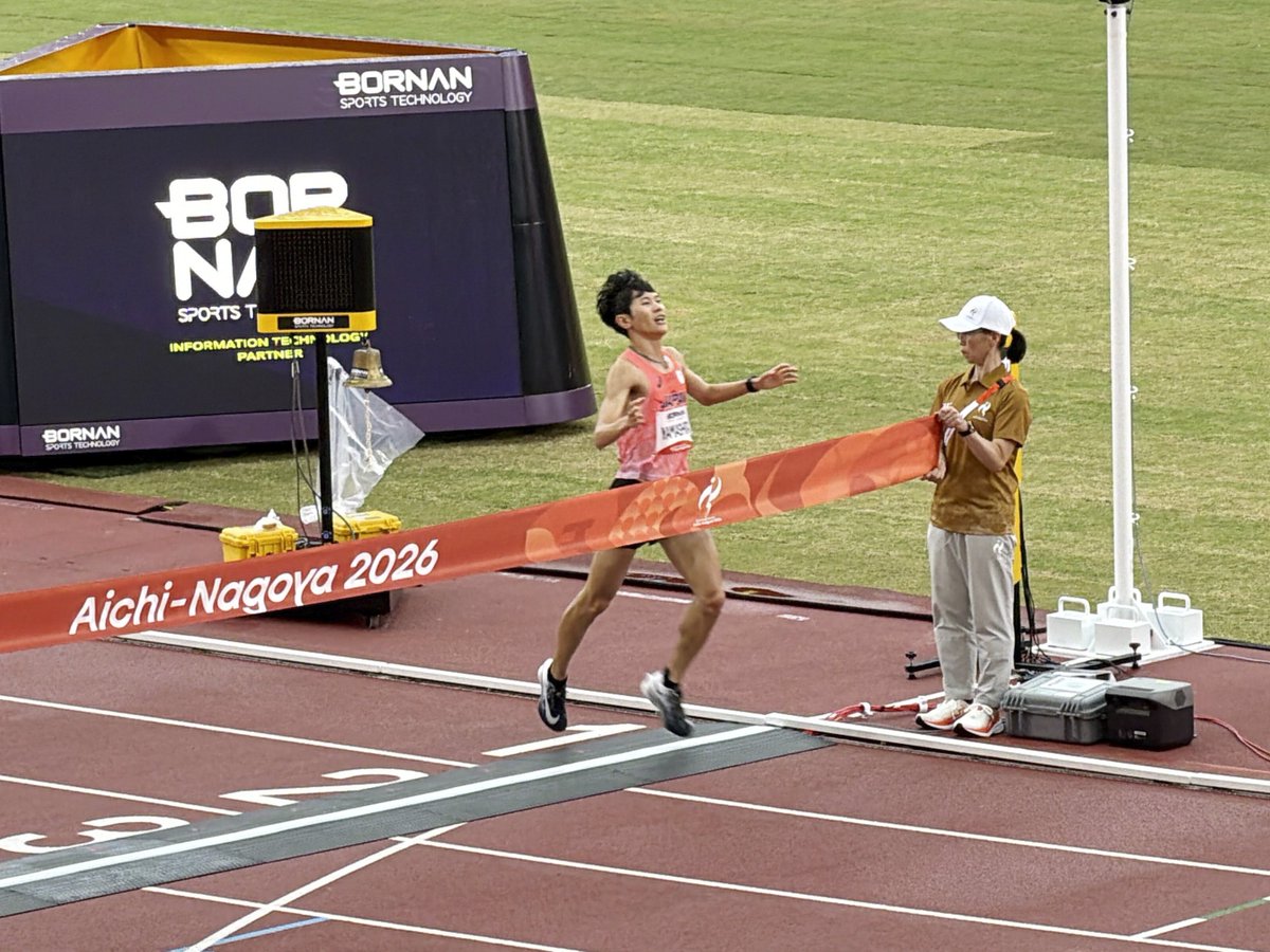 jaaf_official's tweet photo. /／
【#アジア大会】
男子最初の金メダルはマラソン🥇
\＼

◆男子マラソン
1位🥇🇯🇵#山下一貴（三菱重工）
2時間10分49秒

11位🇯🇵#吉田祐也（GMOインターネットグループ）
2時間18分33秒

応援ありがとうございました🇯🇵🙌

📺#TBS 系列 ※#TVer リアルタイム配信
⚡U-NEXTでライブ配信
【CH1】https://t.co/vhKOfFEnNH
※会員登録が必要です。無料トライアルあり

📣選手への応援メッセージ大募集‼️
https://t.co/e50PE5sb8V
✅オンエア情報など特設サイトでチェック
https://t.co/NPQIbPc2Bk

#愛知名古屋2026 #TEAMJAPAN #ともに一歩踏み出す勇気を #JAAF #陸上