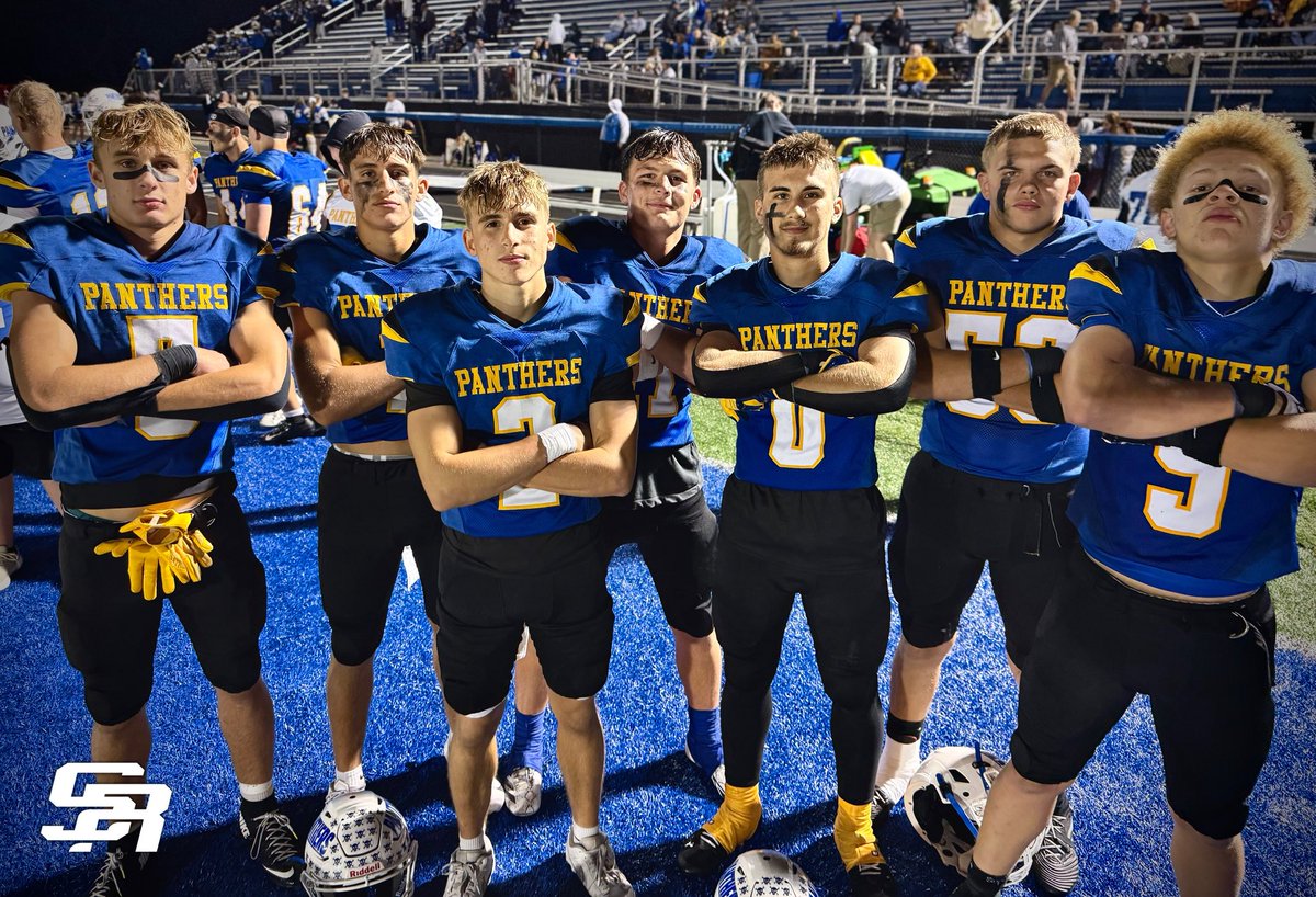 StoriedRivals's tweet photo. @fballpanthers @CoshAthletics 🏈 MVL Football

FINAL

🔴 Coshocton 0
😼 Maysville 44

Panthers dominate on homecoming night to get back to .500 at 3-3 overall. They travel to Tri-Valley next week. @fballpanthers 

@CoshAthletics slips to 1-5 overall. https://t.co/L2JAn09Rqy