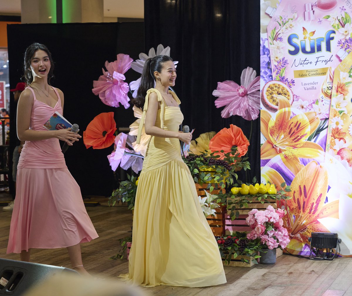 Hsiangvision's tweet photo. Pink for Lavender Vanilla, yellow for Passionfruit
Bloom.🌸🌼
Bianca de Vera &amp; Kai Montinola for Surf Nature Fresh.
Surf Fruity Floral Fair
Market! Market! | September 20 https://t.co/eyhtXGr2o0