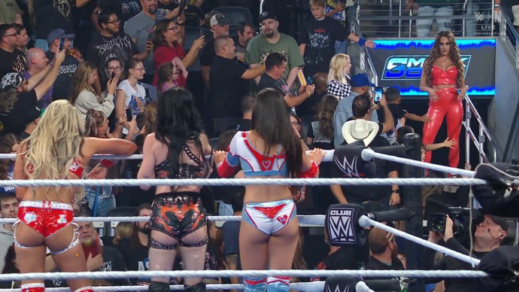 xchr4sx's tweet photo. NIKKII RUNS THIS SHOW BOW DOWN #WWE2K26 https://t.co/eF2G6VHKor
