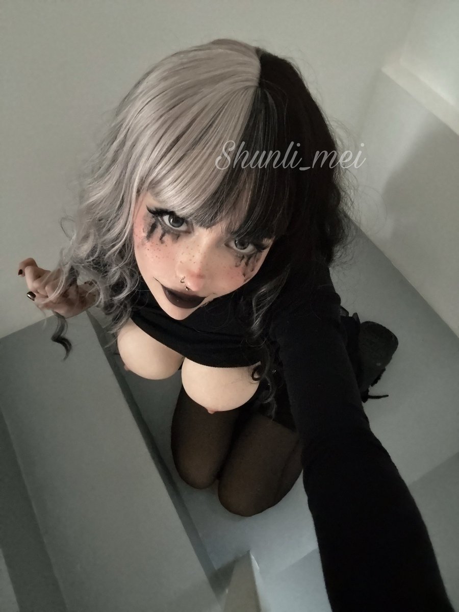 Shunli_mei2's tweet photo. @Shunli_mei3 playful 🙈 https://t.co/ewvW3dplYA https://t.co/vy7MqFr7Uv