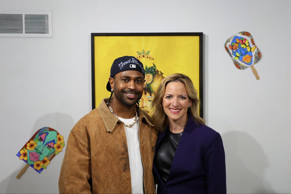 JocelynBenson's tweet photo. Had an incredible conversation this evening with @BigSean and creative leaders across Detroit about the future of Michigan’s creative economy.

From Motown to the DIA, creativity is in our DNA. I’m excited to be a steadfast partner in making Michigan the best place to live, work, and thrive as a creative.