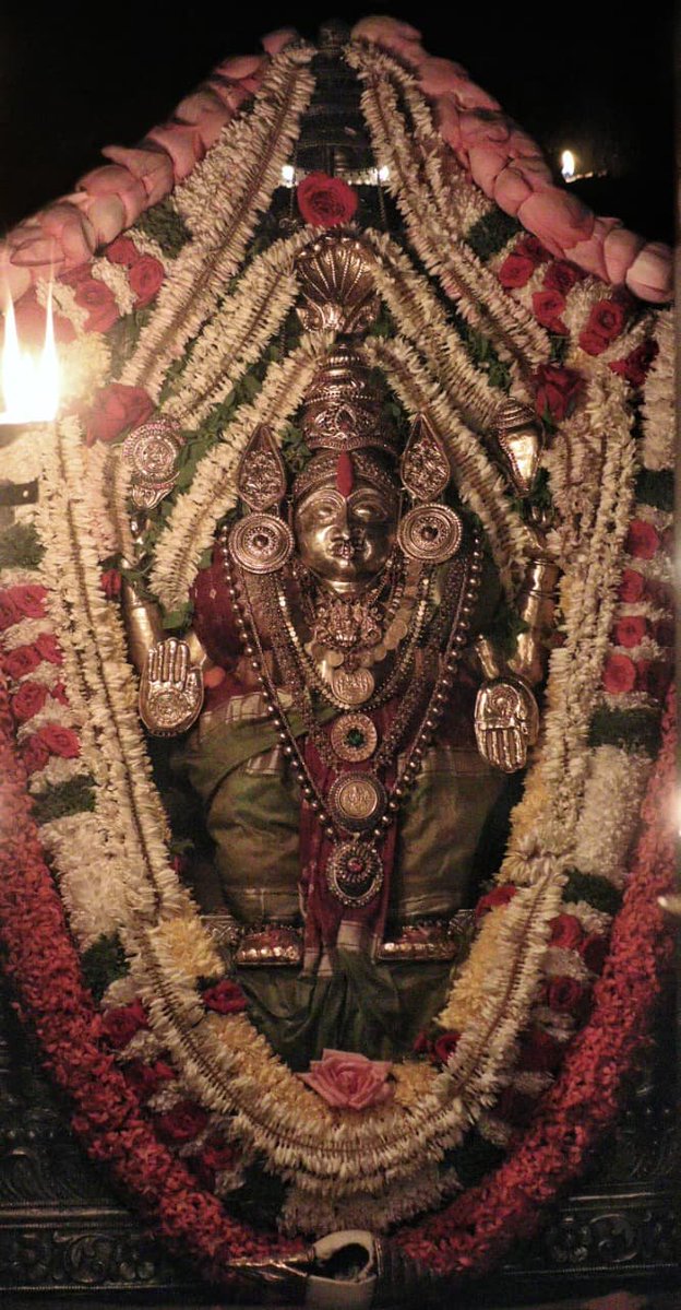 KateelShri's tweet photo. ಕಟೀಲು ಶ್ರೀದುರ್ಗಾಪರಮೇಶ್ವರಿ ಅಮ್ಮನವರ ಇವತ್ತಿನ ಅಲಂಕಾರ 26-09-2026 https://t.co/NIYU0uOJjm