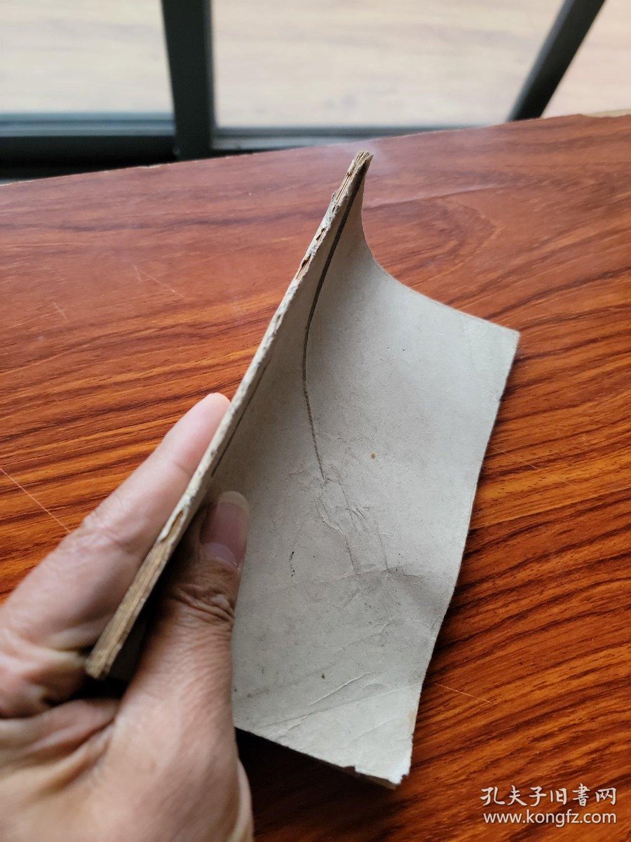 eunji22092's tweet photo. We discussed the concave paper, pointed out its inferior quality, and tried some brief fixes. https://t.co/bTOcCuoR4N