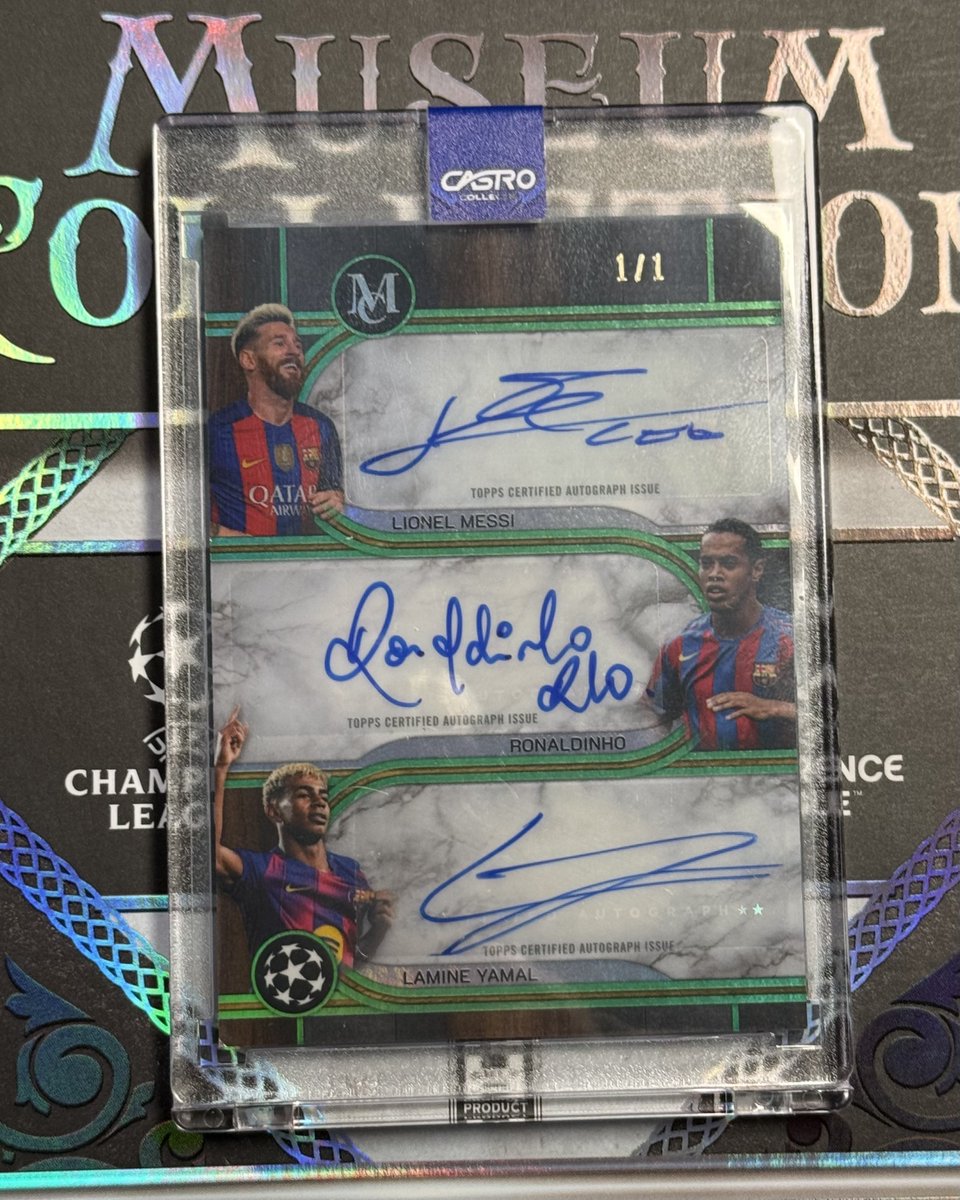 Castro1021's tweet photo. The card @castrocollects just pulled!! 😳 

It’s a 1/1 as well.

How much is it worth?!?! https://t.co/KL5kjxLwyO