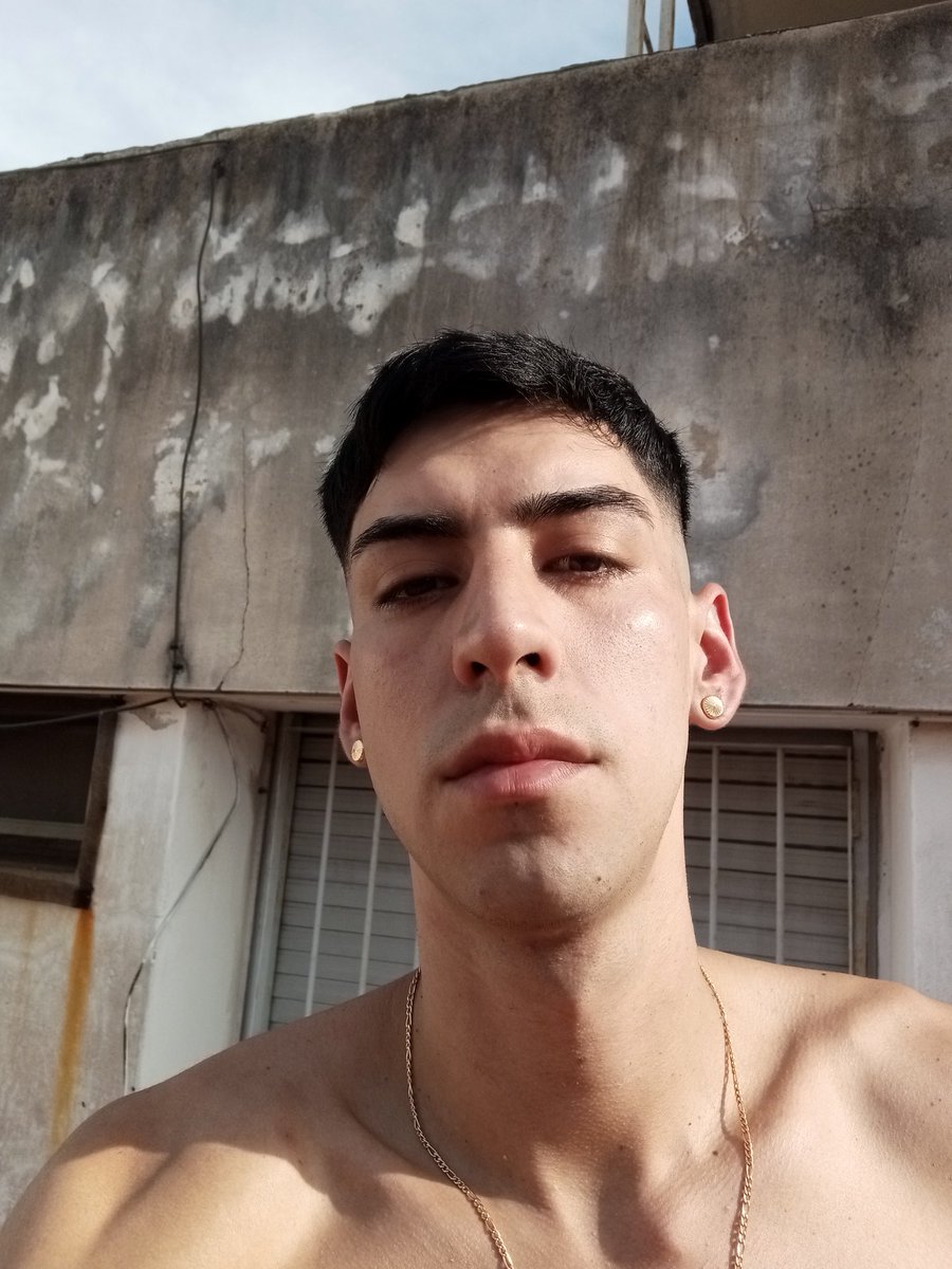 J23cm99's tweet photo. Vendo fotos y videos a 10.000🇦🇷
Telegram: J23cm
Whatsapp: +5493413937972 https://t.co/oZDxOCmsGu