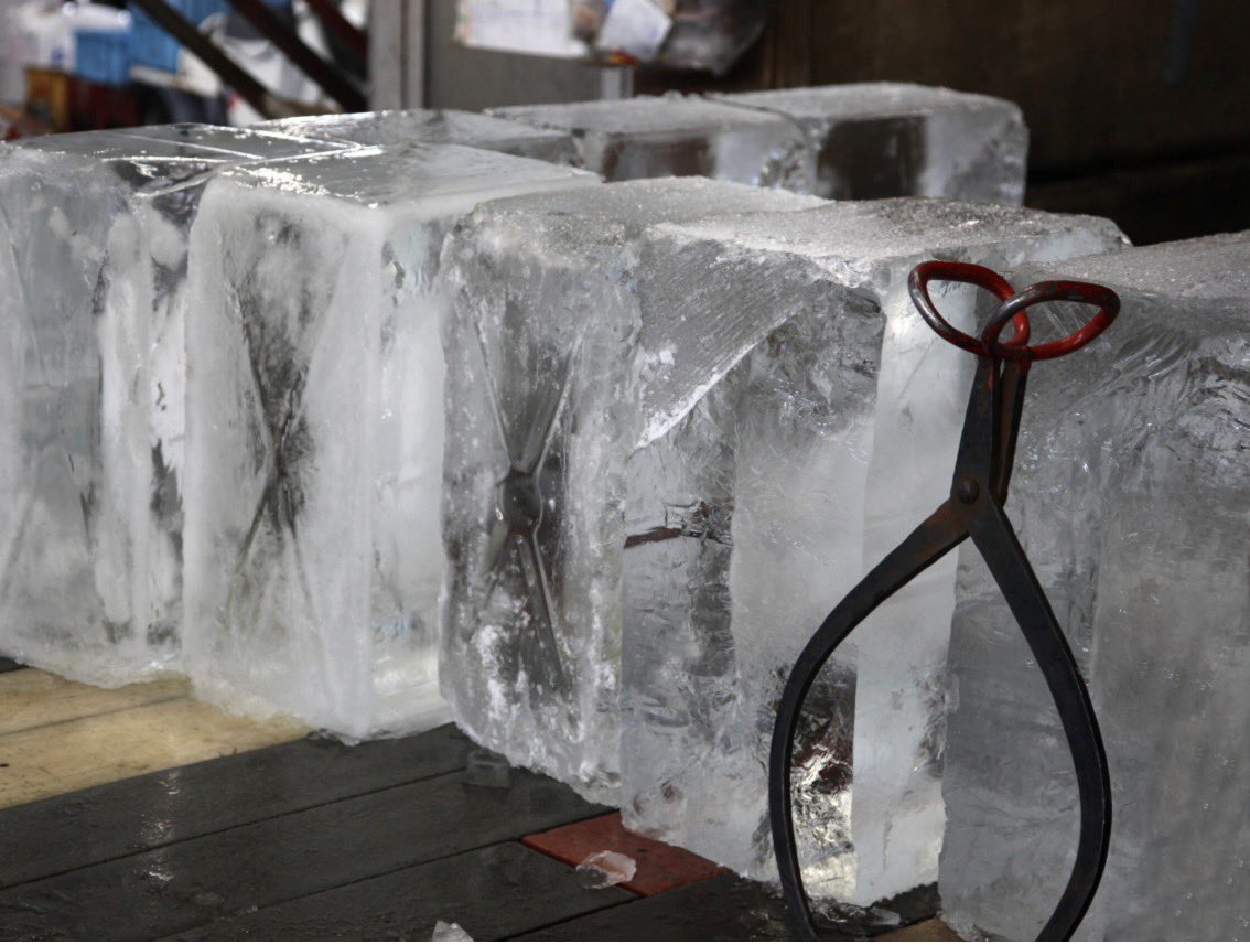 CRL65634323's tweet photo. @FloraLuzz_ MORE ICE 🧊 https://t.co/7hpG7FtUuU