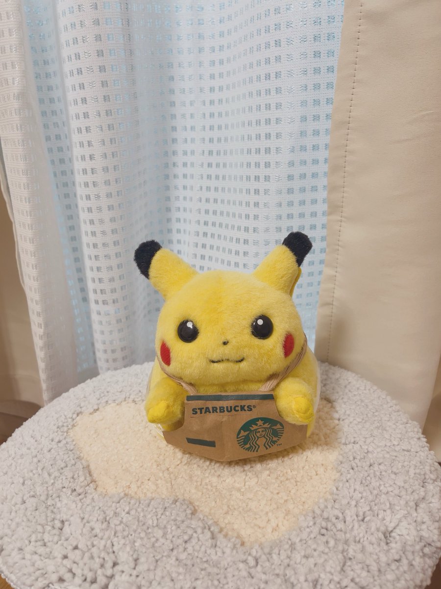 piopio_PIKA's tweet photo. アイスのホワイトモカ　グランデと
あと　おててにぎにぎさせてください🤝 https://t.co/aLR4lDCDN9