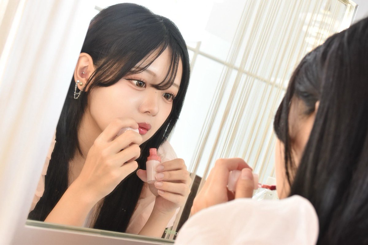 ars_puella_idol's tweet photo. 【大阪芸術大学 学園祭 2026 Main Stage Audition Project「MSAP」】
あるすぷメンバーの日常を覗き見👀💜
本日のメンバーは
ここあ🧸🤎@kokoa_arspuella
友達が撮ってくれた写真📸 いっぱい可愛いって言ってくれて幸せෆ.* byここあ
#arspuella #MSAP #あるすぷ絶対学祭出よーな https://t.co/PXIENvvu9H