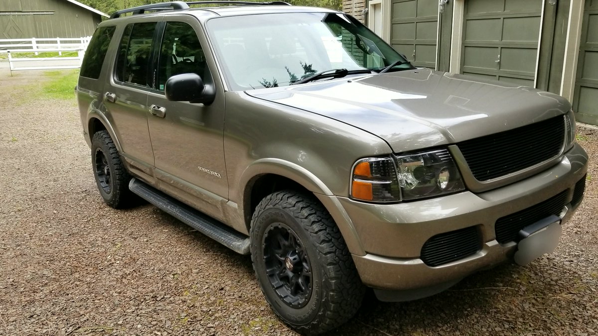 cassianodimkhc's tweet photo. My '02 Ford Explorer...blacking it out. [4032x2268]
#Memes #Peem https://t.co/t8TykJ5r3j