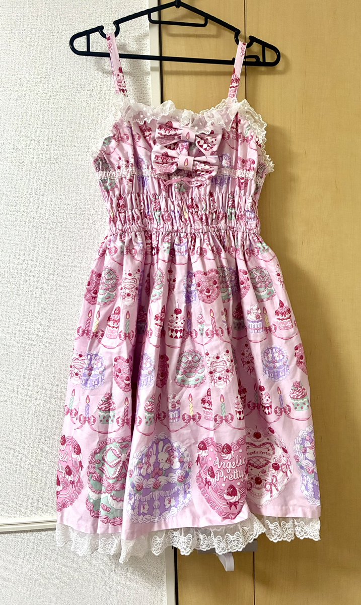 yue_teddy's tweet photo. ベイビーも好きだけどアンプリも柄可愛くて好き🥹顔タイプ的には、あんま合わないんだけど自分の人生だし好きなもの着てもいいよね❣️ https://t.co/J8ZRSqZkby