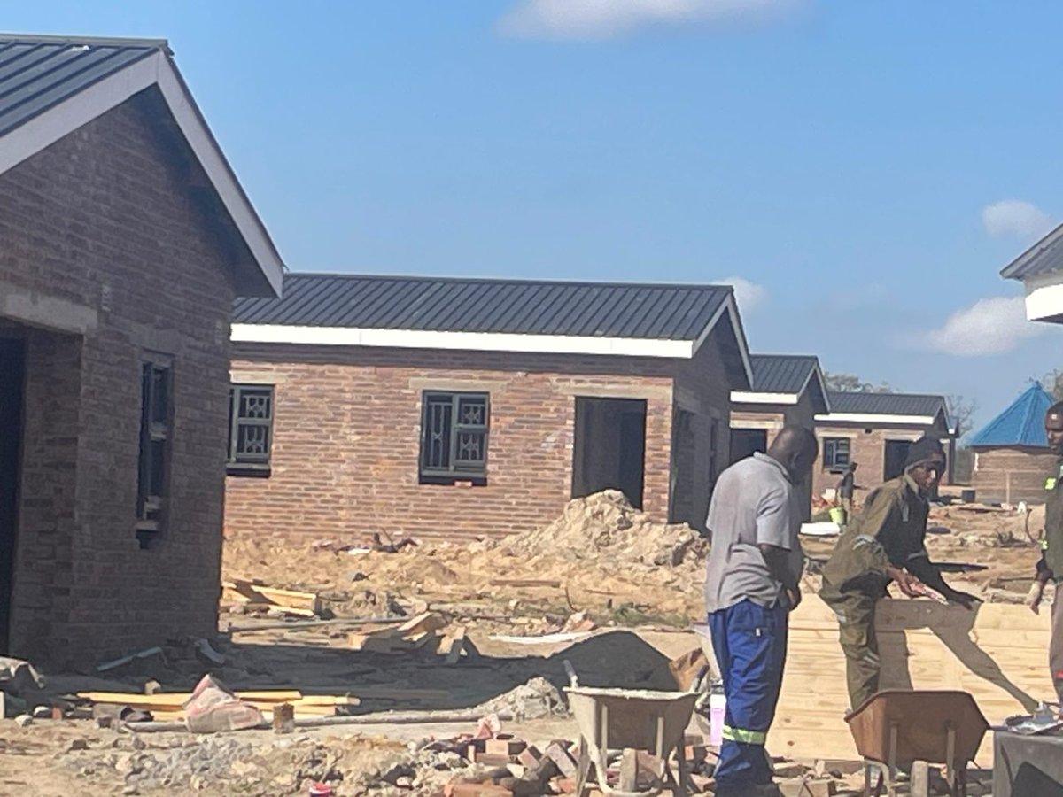 ValChibs's tweet photo. Sandawana is showing what responsible mining should look like. 🏠🇿🇼

104 modern homes are being built for families affected by the US$313 million lithium project, alongside a 52km road and community facilities.

Development must also uplift the communities hosting it. #NDS2 https://t.co/IfNi57OsOL
