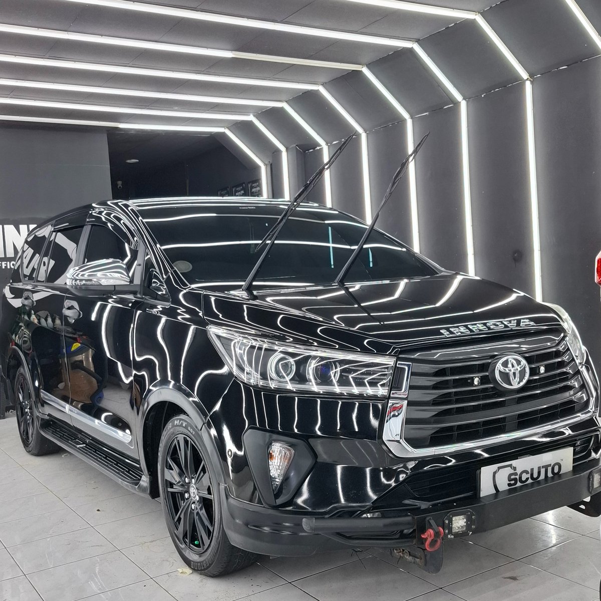 DerenSay's tweet photo. Toyota Innova Reborn after Nano Ceramic Coating by Scuto Yasmin! Protect your paint from fading, yellowing, extreme weather, and dullness. Enjoy a long-lasting glossy wet look and easy maintenance. Book now! Contact: 0812-8877-9077 https://t.co/5nzVsQyE4H