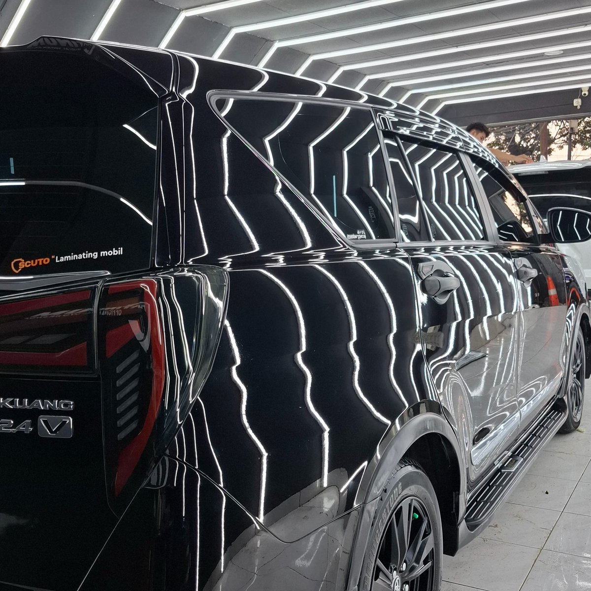 DerenSay's tweet photo. Toyota Innova Reborn after Nano Ceramic Coating by Scuto Yasmin! Protect your paint from fading, yellowing, extreme weather, and dullness. Enjoy a long-lasting glossy wet look and easy maintenance. Book now! Contact: 0812-8877-9077 https://t.co/5nzVsQyE4H
