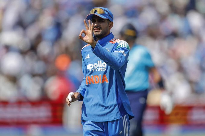 Penthalasampath's tweet photo. TEAM INDIA'S PLAYING XI Vs WEST INDIES IN 1ST ODI
Shubman Gill, Rohit Sharma, Virat Kohli, Ruturaj, kl Rahul, Nitish Reddy, Jadeja, Kuldeep, Gurnoor, Siraj, Prasidh
#INDvsWI #TeamIndia #Playing11 https://t.co/6ndFXAg4wQ