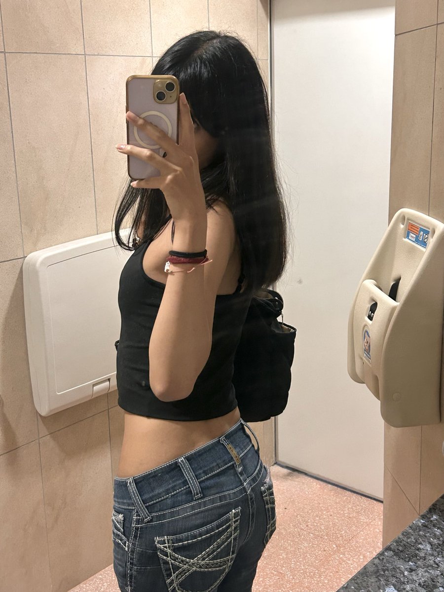 prettyadyy's tweet photo. https://t.co/R0bStuJrCS