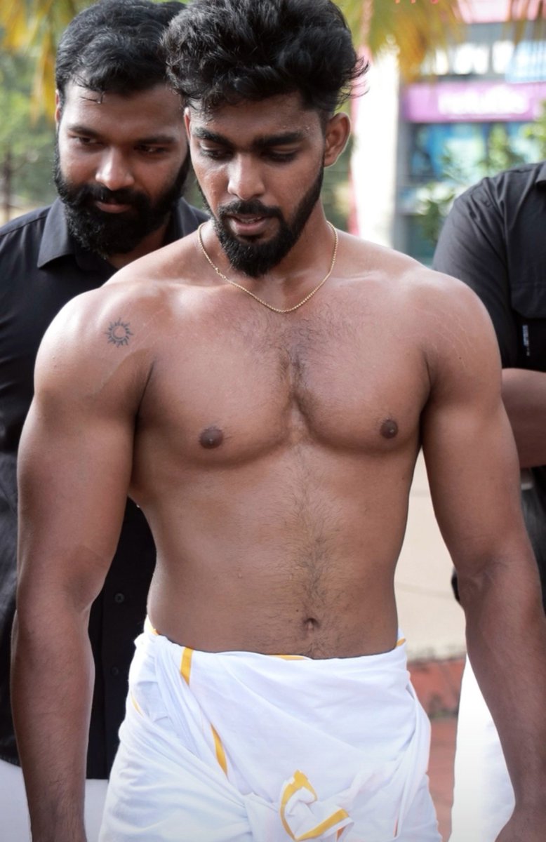 arthoo_v's tweet photo. Tamil guy ❤️✨ 

https://t.co/GxRgRFuK6H https://t.co/IpXVPqsTRY
