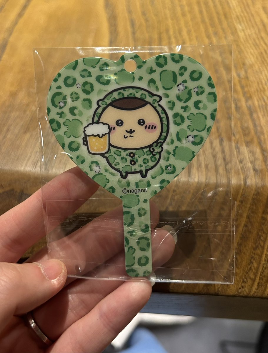 nonoxhachi's tweet photo. ちいかわ トレーディングミニミラー キーホルダー 交換

【譲】くりまんじゅう
【求】ハチワレ、ちいかわ、うさぎ、モモンガ、古本屋

郵送or大阪手渡しにてお願いします。 https://t.co/6jqbhnHXjy