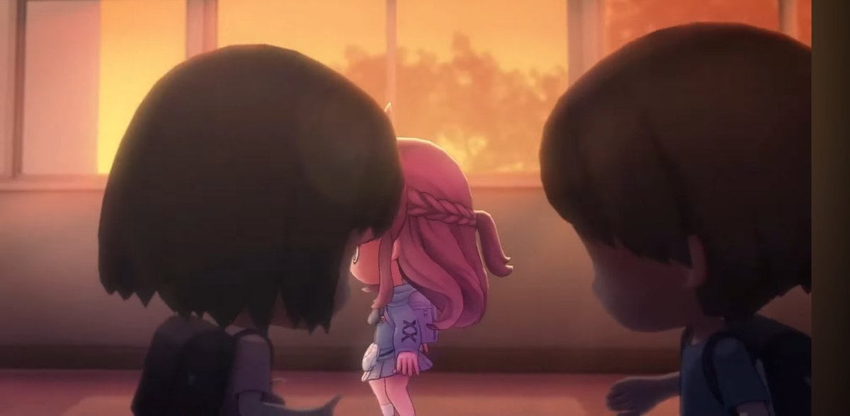 OniNeoxes's tweet photo. Could the new human be one of Hajime's classmates?
Did shopkeeper accidentally bring in another person into the world when they brought in Hajime? https://t.co/F43KBgC3Lu