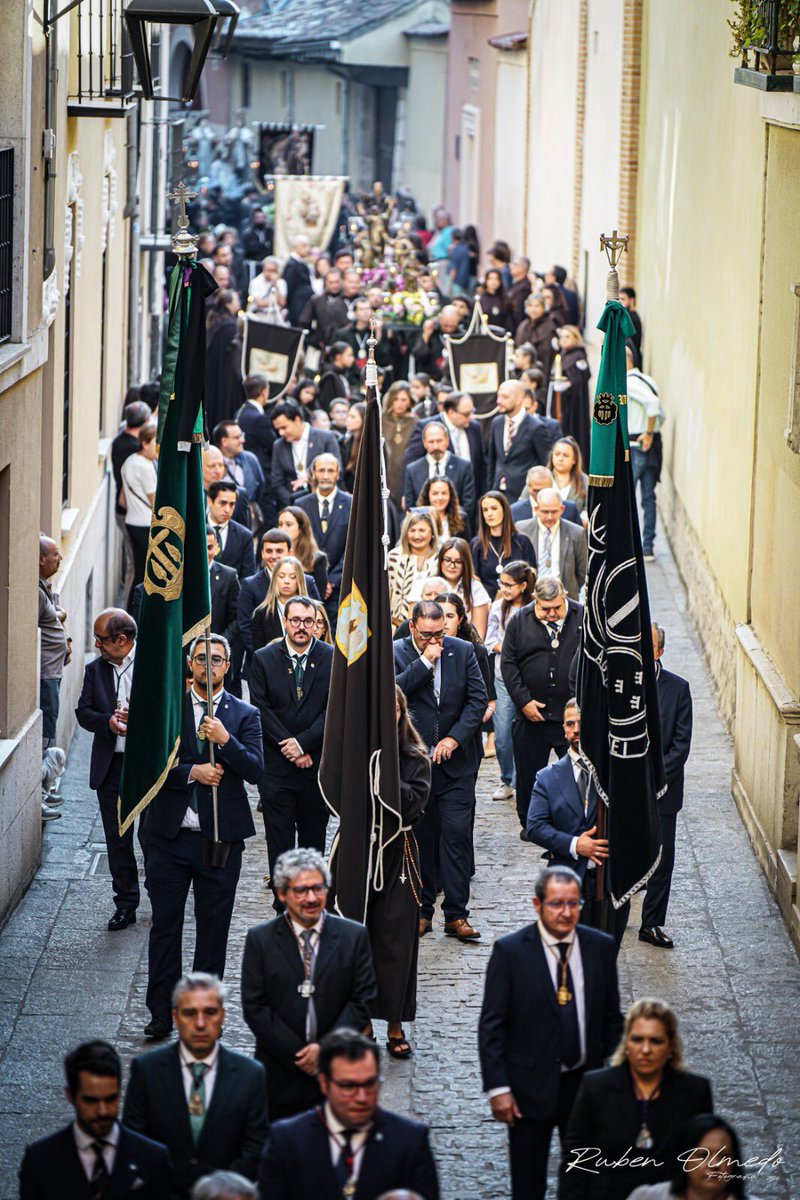 sagradapasion's tweet photo. La semana pasada nuestra cofradía participó en la Procesión Jubilar de San Francisco de Asís, organizada por los hermanos de la @OFSCruzdesnuda 

Foto @RubenOlmedo https://t.co/TTd2v3MaUX