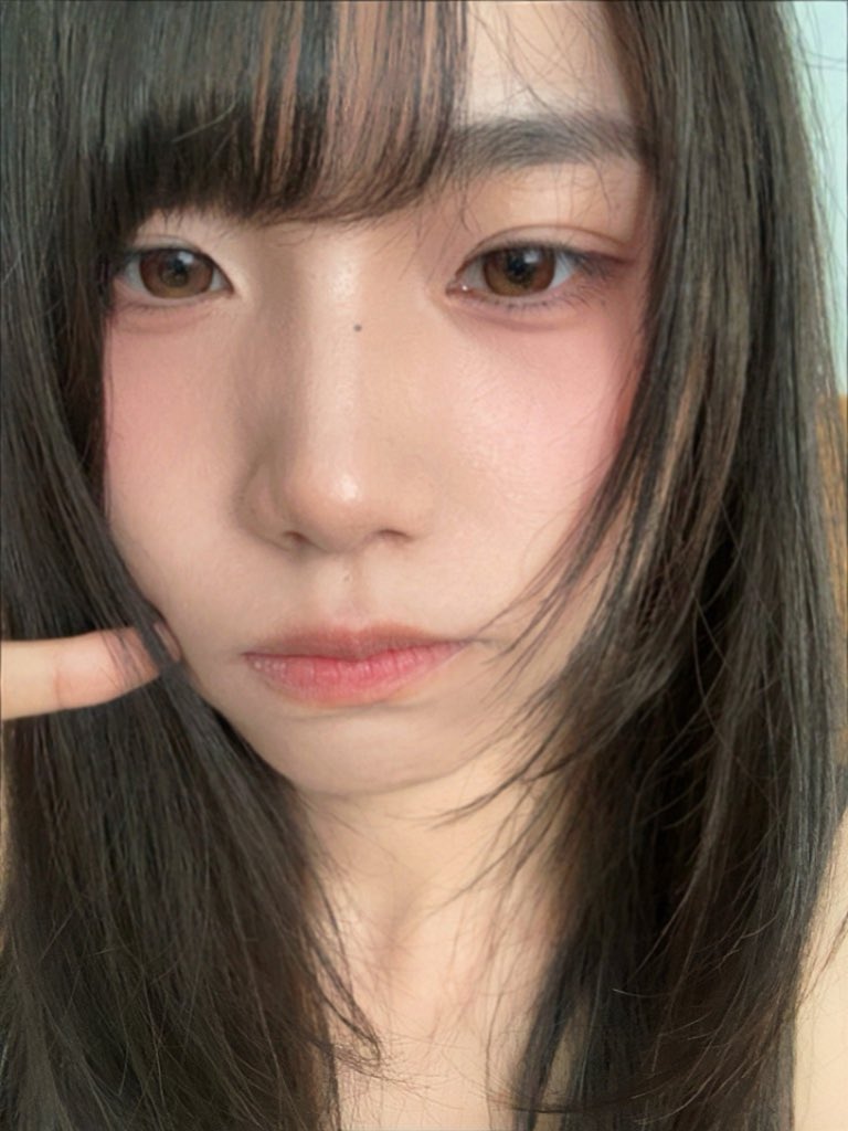 violet6ffp's tweet photo. 新美瞳真的好萌啊 https://t.co/HYxlEFQqEH
