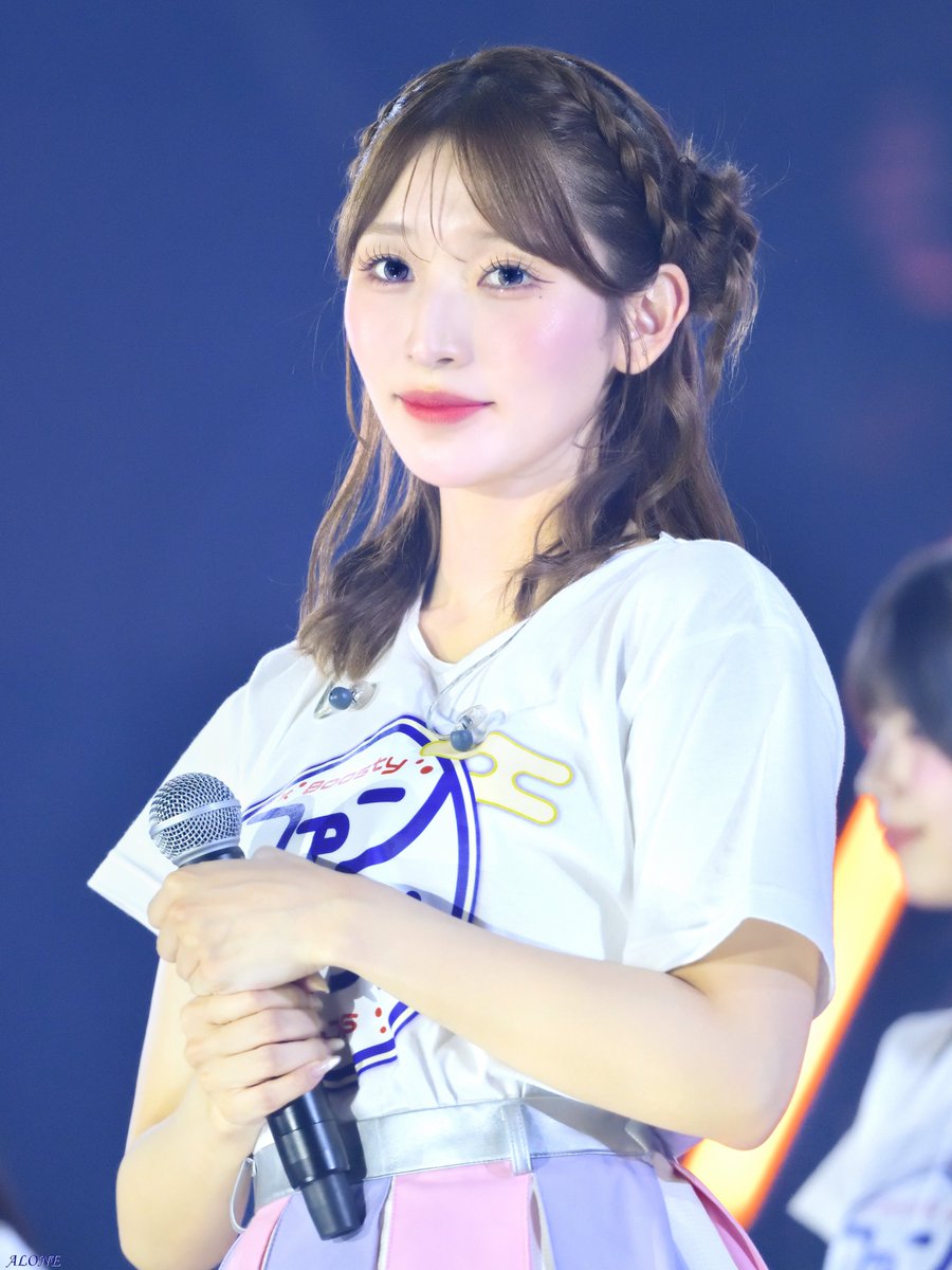 idol_aphoto's tweet photo. 2026.9.20 #Boostyファンまつり2026
東京：有明GYM-EX
#HKT48 ライブパフォーマンス🎤👸💃
#栗原紗英 さん🩷 Vol.10

さえちゃん可愛いし輝いてる💖👸💖
見惚れてしまう🫶🩷

#HKT48_カメコ https://t.co/2XITJSlfxN