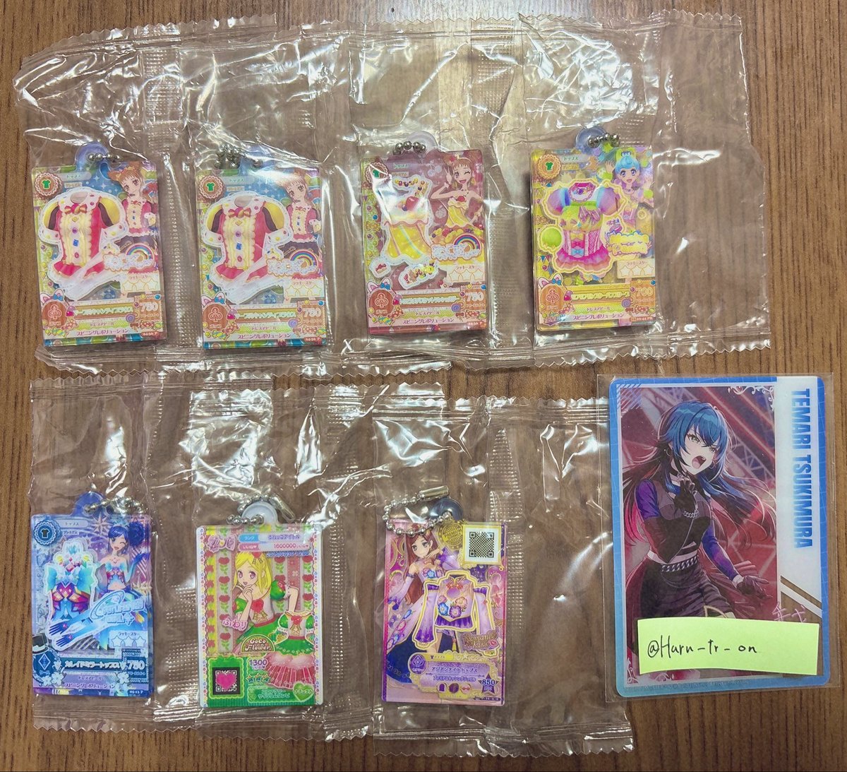Haru_tr_on's tweet photo. アイカツ！　アイカツスターズ だれでもアイドル活動アクリルチャーム 交換
譲:画像1
求:画像2.3.4 ❌以外各１

纏めての方優先
郵送もしくは大阪手渡し
お気軽にお声掛けください https://t.co/8XacuNSf8d