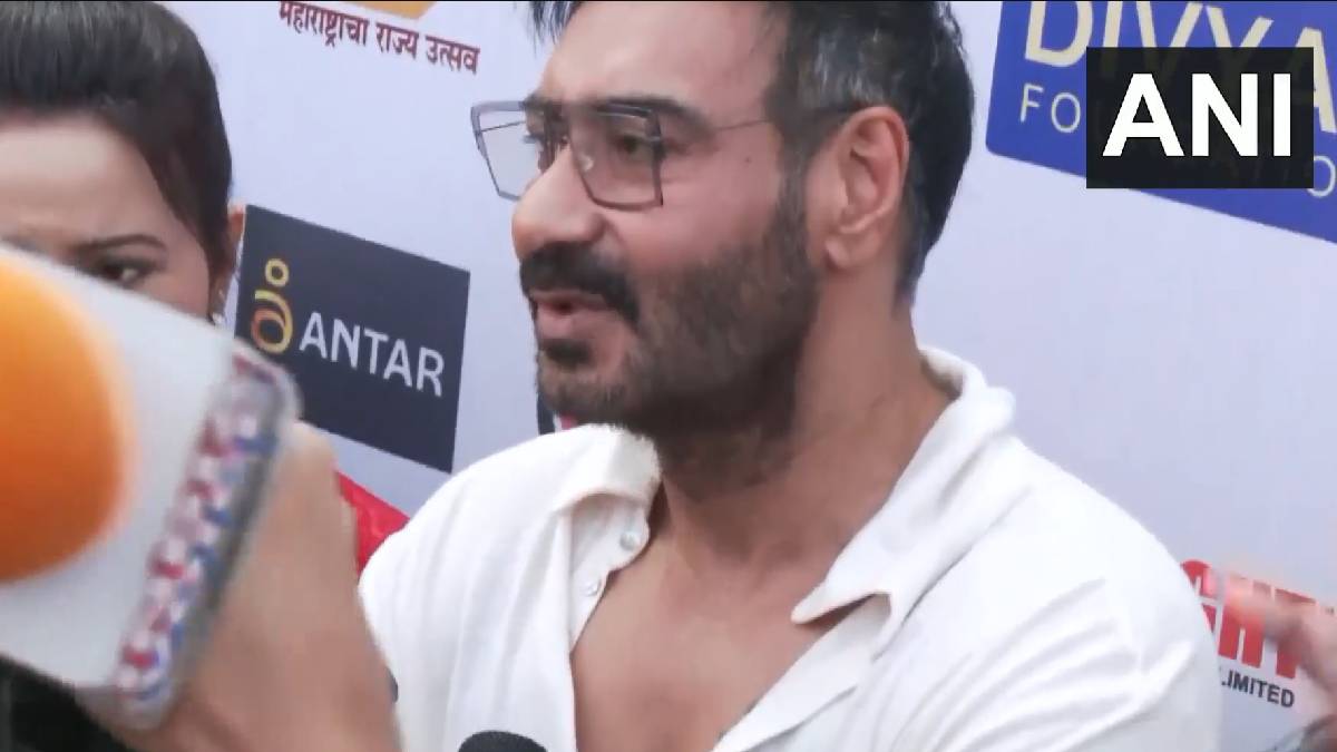 filmimagic's tweet photo. Ajay Devgn Joins ‘Sea Shore Shine 2026’ Beach Clean-Up Drive in Mumbai
https://t.co/maE5krfZoV
#AjayDevgn #SeaShoreShine2026 #DivyajFoundation #BeachCleanup #Mumbai #MumbaiBeach #BeachCleanUpDrive #CleanMumbai #SaveOurBeaches #KeepMumbaiClean #EnvironmentalAwareness https://t.co/OzUzc2DhcY
