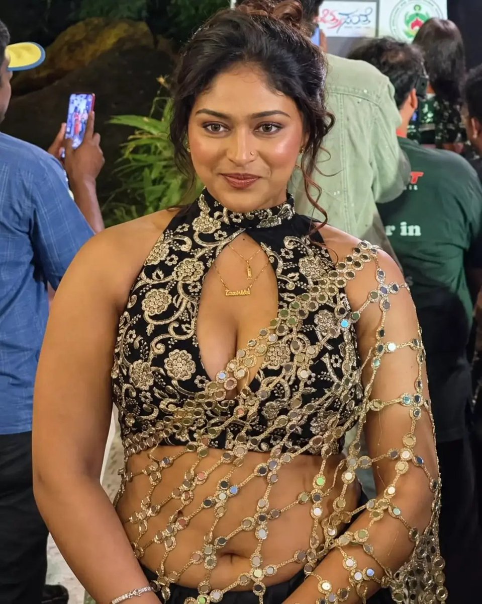 AmalaVibes's tweet photo. Tanishka Shetty 🔥 https://t.co/psPFn6Op0J
