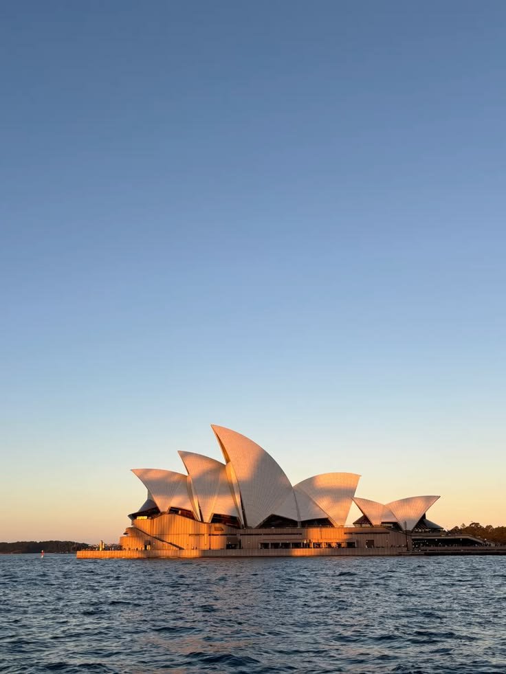 cozyycabin's tweet photo. Australia https://t.co/forwwyKUFO