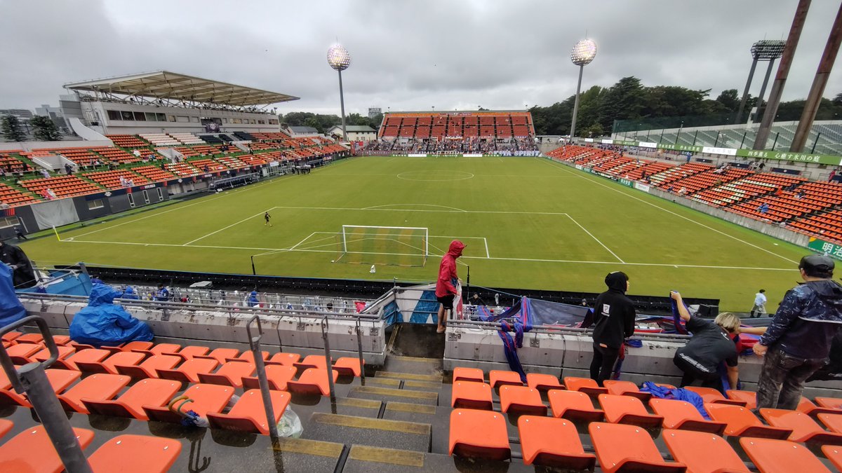 vfk2210's tweet photo. 大宮NACK5スタジアム入場完了
雨だけど応援頑張ります💙❤️ https://t.co/ivNt7hLMVG