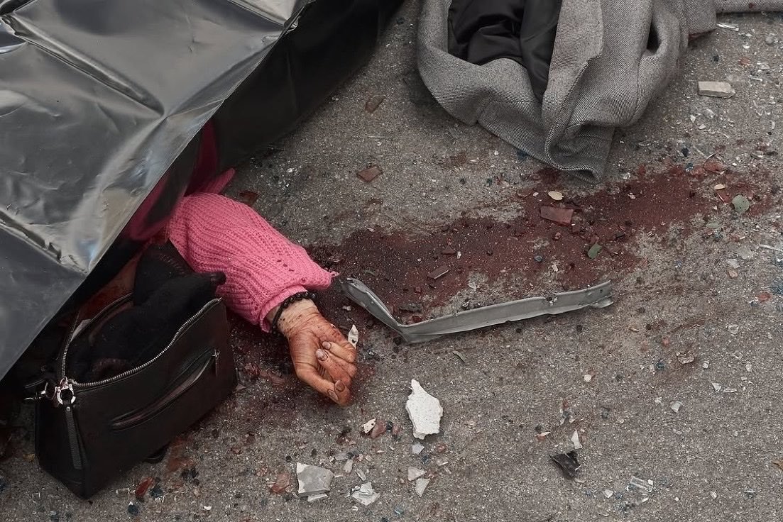 CrimeanVoyager's tweet photo. Kyiv yesterday.

The capital of a country in the heart of Europe has been turned into a shooting range for russian terrorists.

7 civilians killed. 59 injured.

WHERE IS THE WORLD’S OUTRAGE? https://t.co/sbfxOkydvj