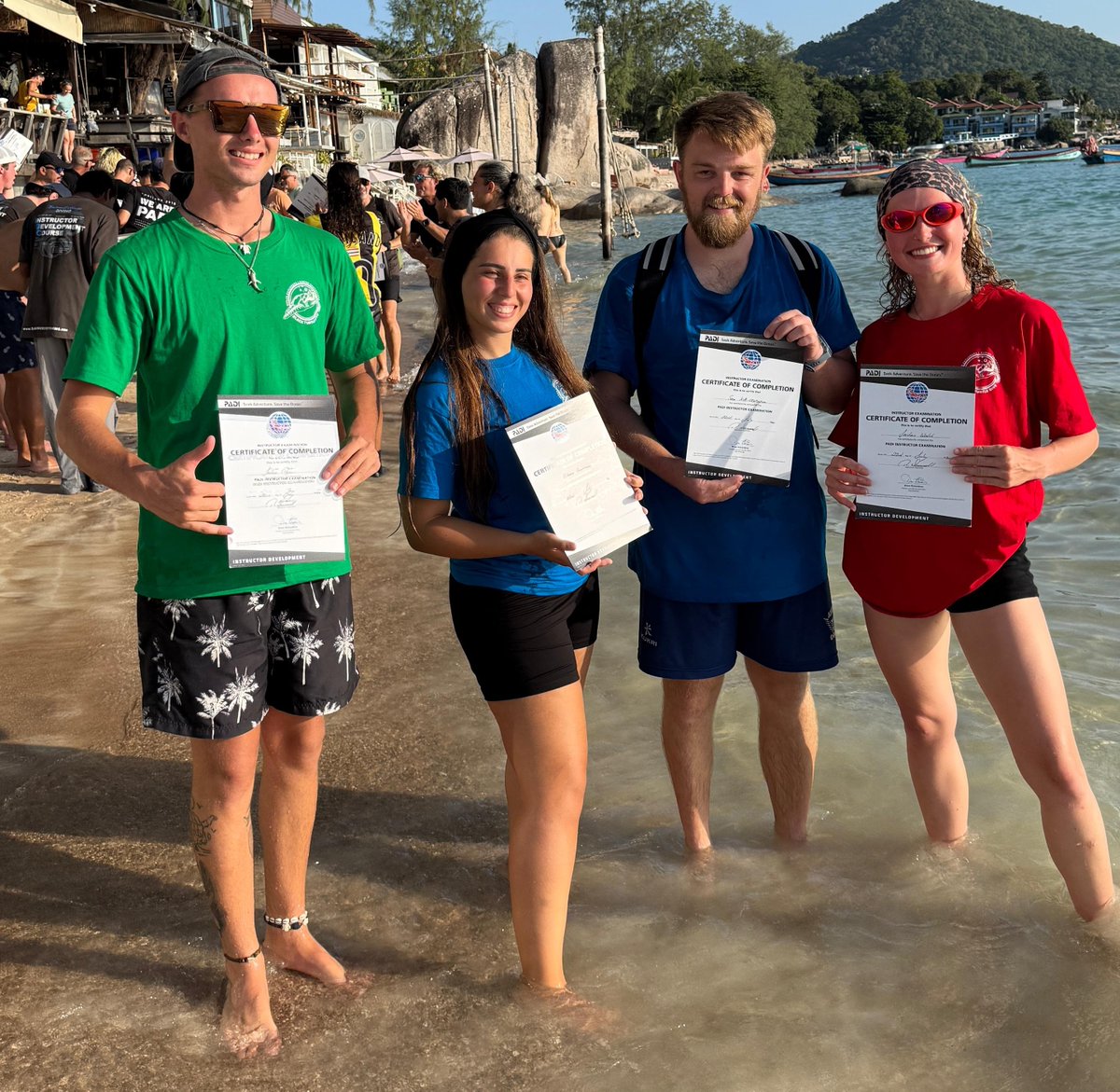 GoProIDCKohTao's tweet photo. Koh Tao provides an excellent environment for aspiring scuba divers who are considering a lifestyle or career change and there are many reasons why people choose professional level scuba diving training. https://t.co/aRfzPaBuor #Instructor #PADI #KohTao #IIDc #Professional https://t.co/gV5zsWRKrI