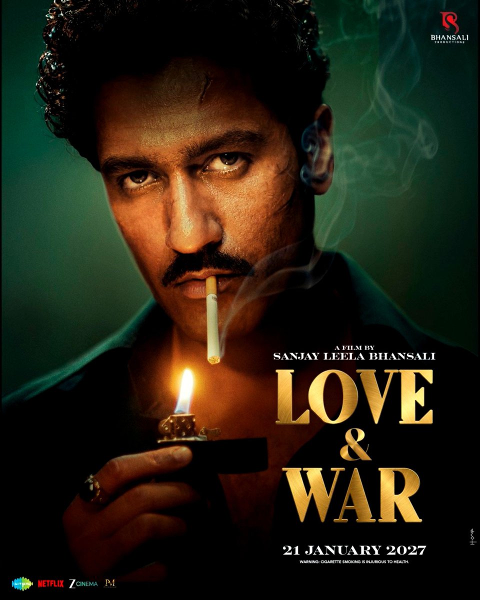 TheFilmDeskIN's tweet photo. “नज़रें मिलेंगी, लेकिन हटेंगी नहीं!” 🧿

#VickyKaushal’s first look from Sanjay Leela Bhansali’s #LoveAndWar is OUT NOW. 🔥

Starring #RanbirKapoor, #AliaBhatt &amp; #VickyKaushal.

Worldwide release: 21 January 2027. 🎬

#saregamaglobal
#bhansaliProduction https://t.co/yWSBvuySz4