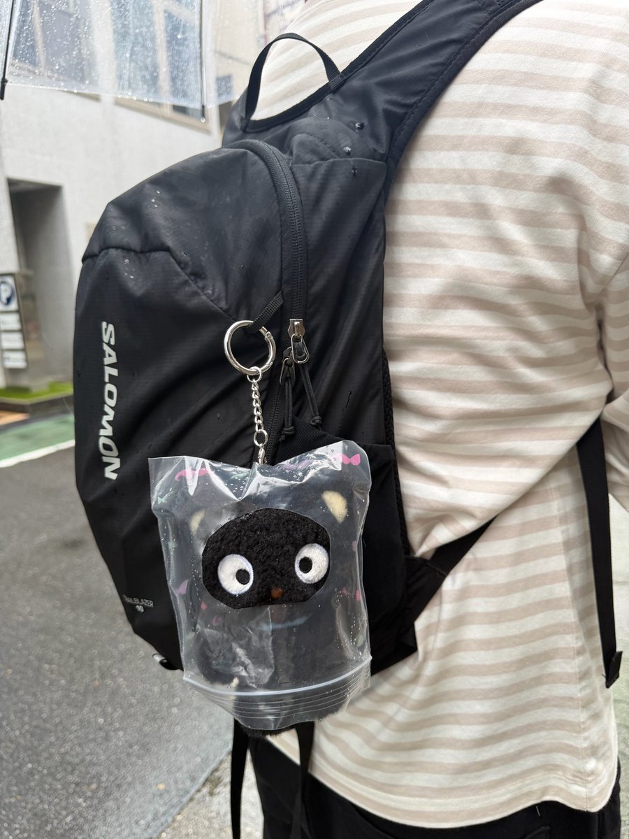 ryugaroid's tweet photo. 手作りレインコート☔️ https://t.co/bSwcqSddQT
