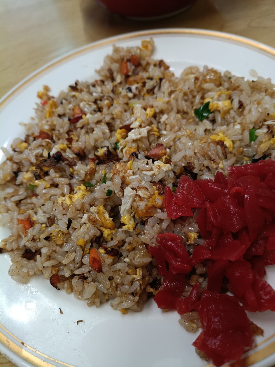 WIIMDMNUOO42731's tweet photo. 今日のランチ
萬ちゃん
チャンポン550円焼飯500円、安い！ https://t.co/DHIzcmcNwN