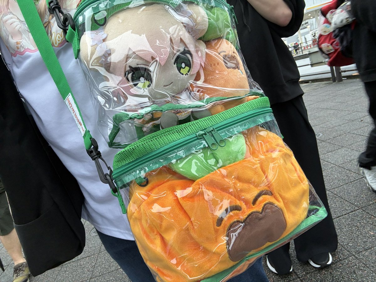 cemcat04's tweet photo. お気に入りの男梅ねっ子
(ねっ子帽子in虫カゴ https://t.co/QoMXYHuq0d
