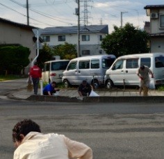 sugtentyo's tweet photo. 花沢町内会の美化活動に参加しました！
清掃活動を通じて、地域の皆さまと交流を深める貴重な機会となりました。
これからも地域の皆さまとのつながりを大切にし、地域に貢献できる活動を続けていきます！ https://t.co/taaSMh8oVV