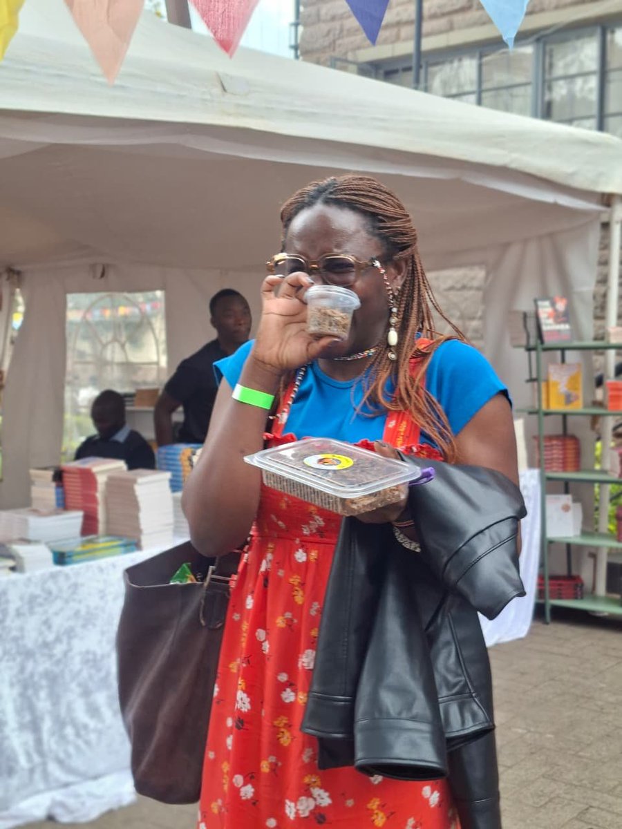 AkinyisPlate's tweet photo. Good morning Nairobi 😍 
These happy smiles? Omena did that!
Who would have thought?!🥺

#OmenaRedefined one pack at a time💛 https://t.co/lXy4djpTVH