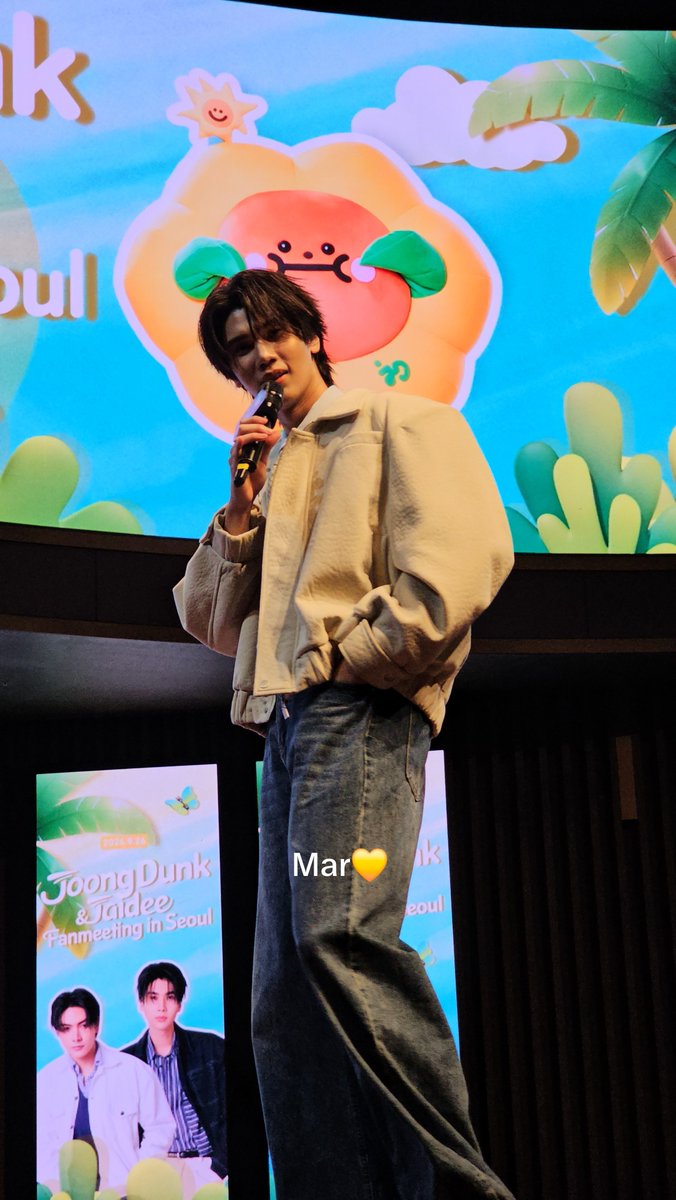 imarthadavid31's tweet photo. Kwenchanaaa teng teng teng with #JoongDunk

Kyaaaaaaa Dunk did it too 😭😭😭😭👋👋👋👋👋 I'm dead so Kiyowoooo

JOONGDUNK JAIDEE SEOUL SMILES
#JDJaideeFMinSeoul https://t.co/0u98vj8w44