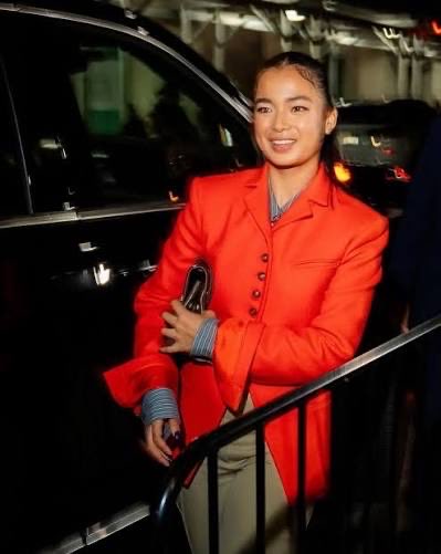 IconicRankings's tweet photo. Asian stars who made headlines at NYFW SS27 ✨
👜 Coach: Soyeon, Nanon Korapat, Love Pattranite, KiiiKiii
🗽 Tommy Hilfiger: Jisoo, Gemini Norawit, Phuwin Tangsakyuen, Fourth Nattawat
🖤 COS: Park Gyu-young, Kun Cai, Heart Evangelista, Mew, Faouzia Ouihya,
💃 Tory Burch: Priyanka Kedia, Alex Eala, Miku Martineau
(Source: Grazia Singapore)