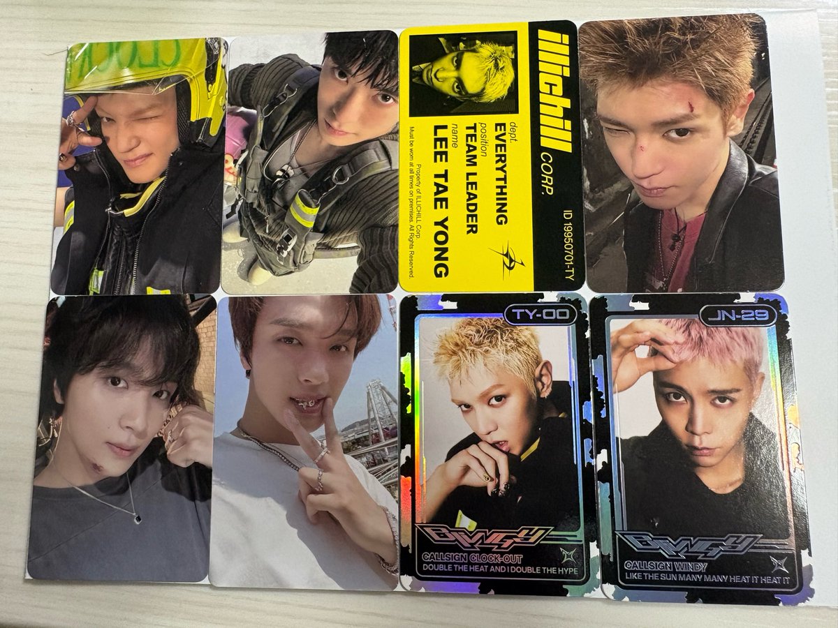 k42792's tweet photo. NCT127 イリチル BLINGY トレカ 特典 交換

【譲】ジャニ、テヨン、ジェヒョン、ヘチャン（2枚目青枠）

【求】同種悠太、ユウタ（2枚目ピンク枠）

※blingy jets ver.のジェヒョン初期難あり

郵送希望です。
お気軽にお声掛け下さい！ https://t.co/eA8rsfBd4e