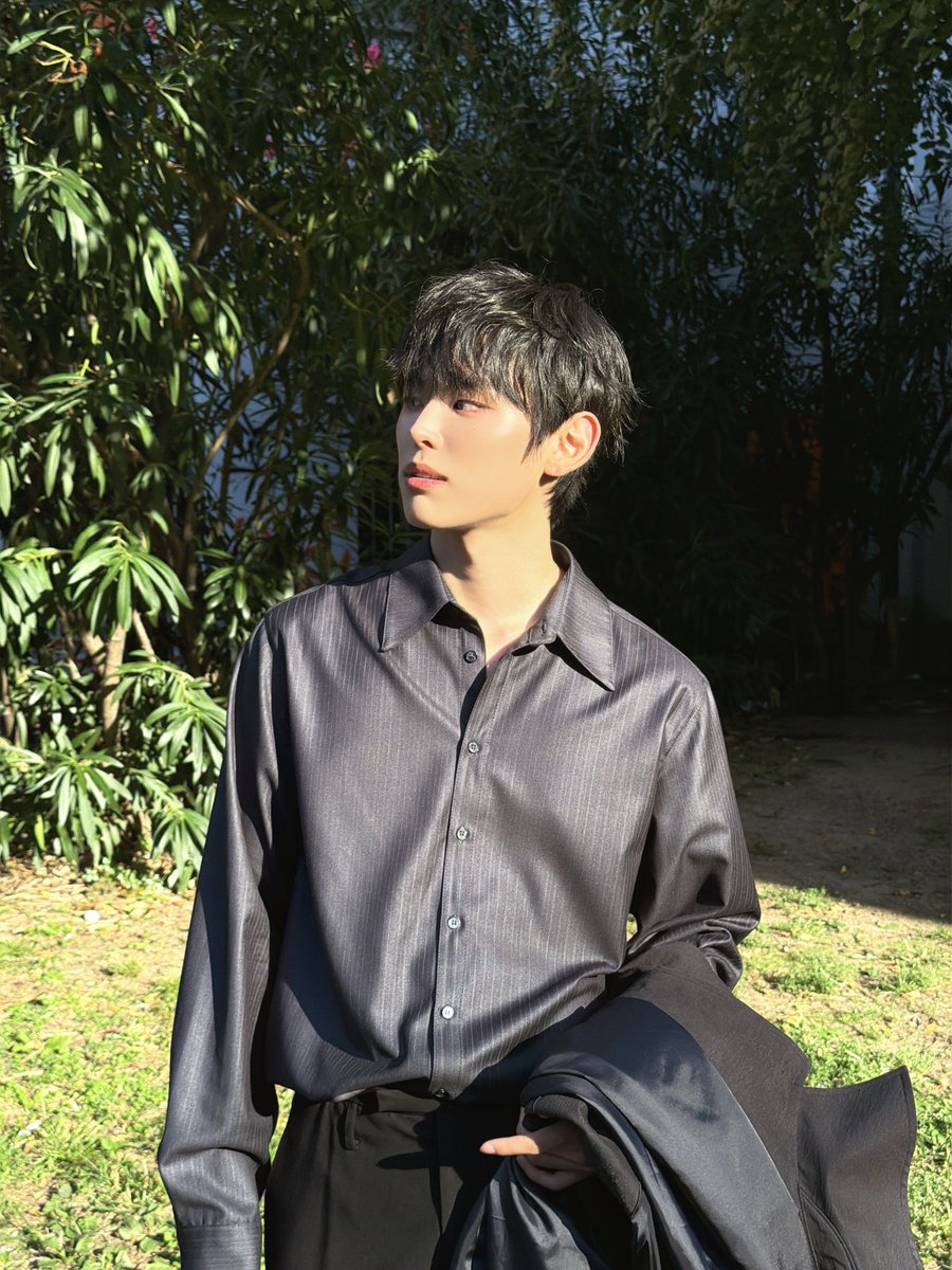 KEYVITUP_inkode's tweet photo. [#태환]

NOIR MILANO🖤

#TEAHWAN 
#KEYVITUP #KVP #키빗업 https://t.co/307dcGYeQq