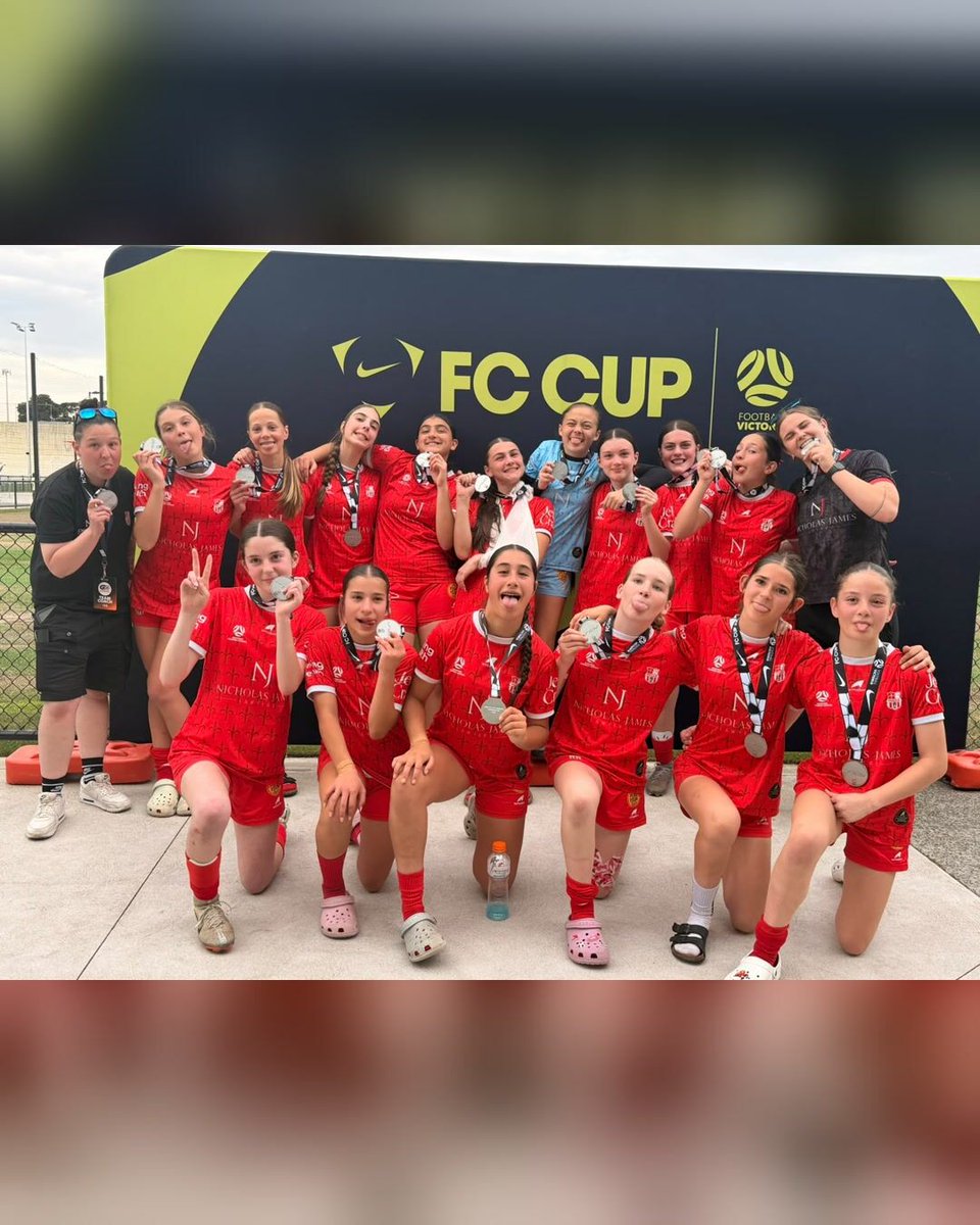 EssendonRoyals's tweet photo. Three teams, three finals, one trophy 🏆

Our girls at the Nike FC Cup Juniors:
🥇 U16/17 champions
🥈 U14/15 runners-up
🥈 U13 runners-up, beaten only on penalties

The future of girls' football at the Royals is bright ❤️🤍

#NikeFCCup https://t.co/xFcfrM1M8L